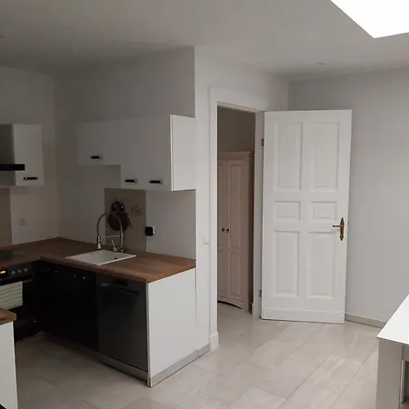 Lindenblick Apartament *